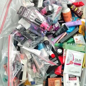 Beauty Scoop Bundle Lot of 10 Mini Sample Travel Size Lip Hair Skin Nail Makeup